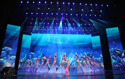 恒大歌舞團(tuán)的背后 企業(yè)形象塑造與網(wǎng)絡(luò)文化經(jīng)營的雙重思考